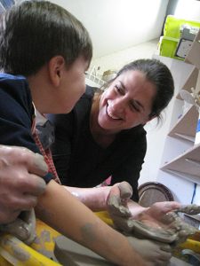 Artshed Arts, throw a pot on the potters wheel